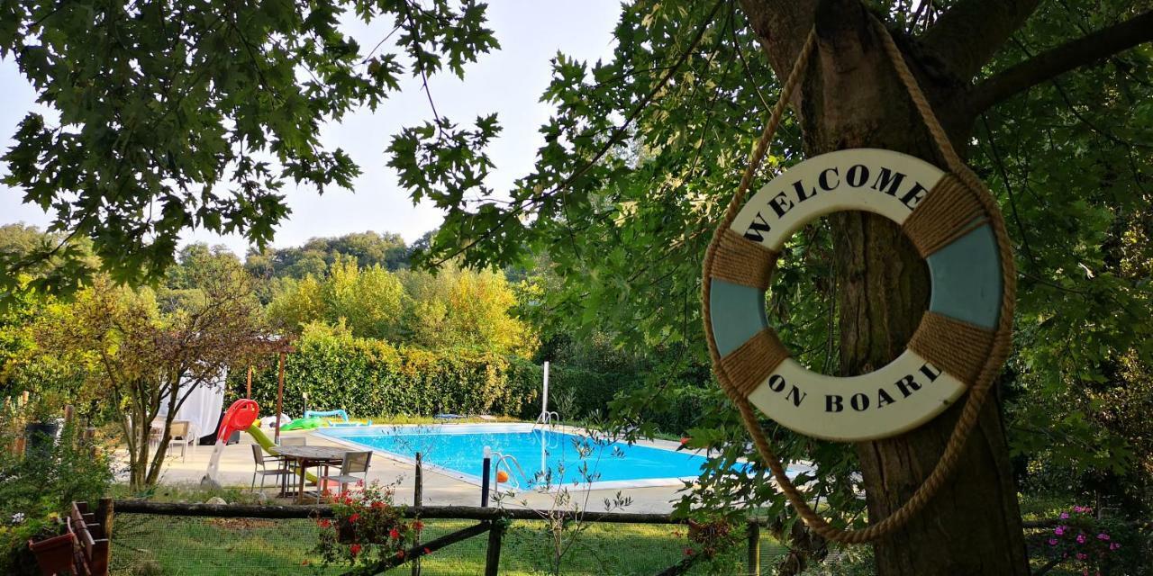 Casale Del Sole Garda Acomodação com café da manhã Monzambano Exterior foto